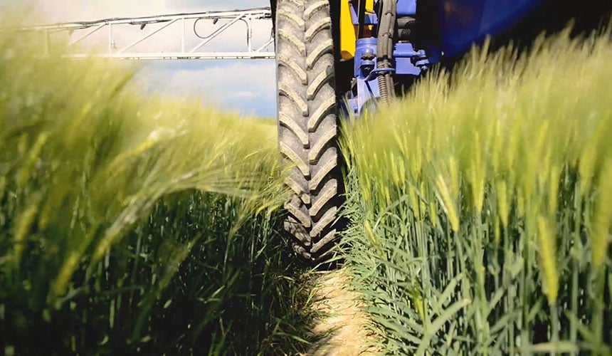 Very low impact of Performer 95 tyres on your crops