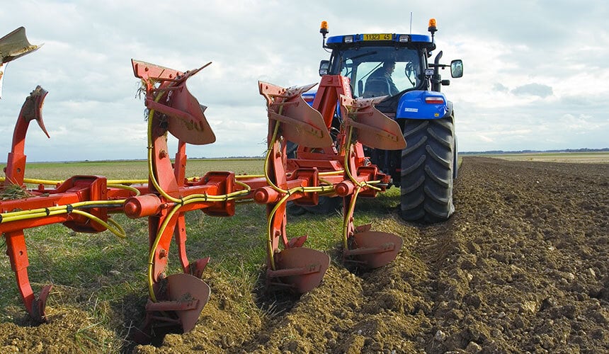 Low-pressure tyres to optimise traction in the fields
