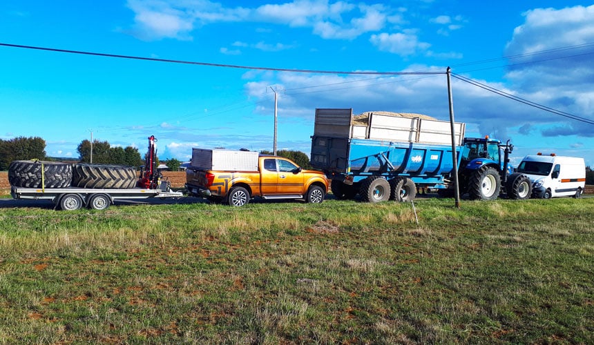 For a rapid breakdown service your tyre dealer can come out to your farm with replacement tyres