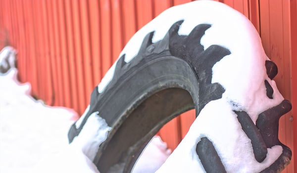 The best storage and handling rules for agricultural tyres